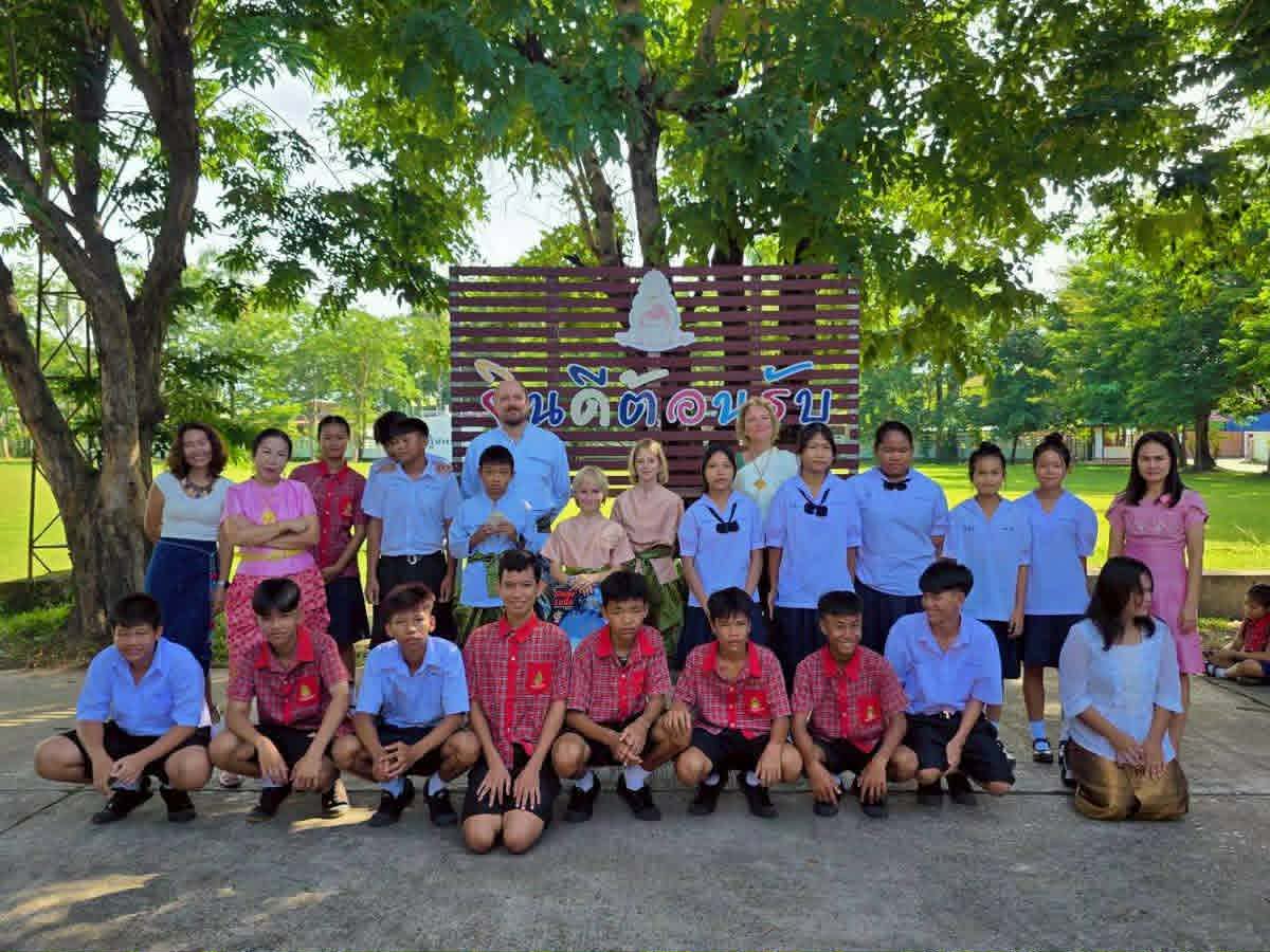 Non Sanga Nong Waeng Witthaya: Teach English, IT, and Community Skills in Rural Isan